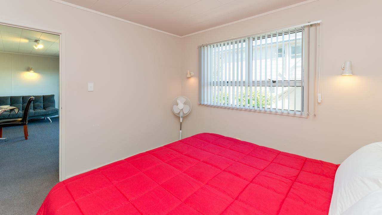 Waitangi Beach Units Buitenkant foto